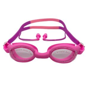 LENTES DE NATACIÓN TORNEO JUNIOR BL23 Características: Lente espejado con tecnología antiempañante (antifog) y protección UV. Ideal en piscinas abiertas Mayor ajuste y comodidad Colores disponibles: Rosado , Azul, Amarillo y Celeste. Recomendado por Academias Peruanas Marca Especializada Incluye protector de oídos